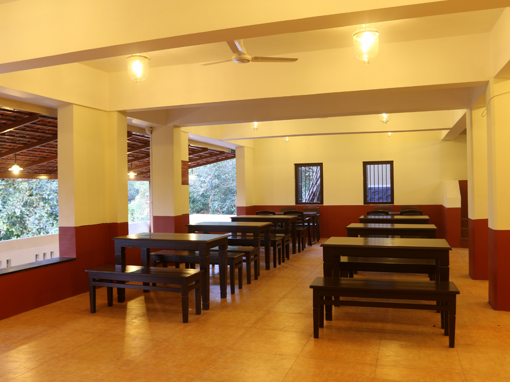 Dinning area @ Dhepe wada Dinning area @ Dhepe wada